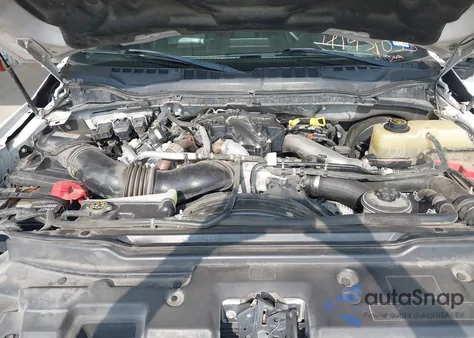 2019 Ford F-250 Lariat z USA, uszkodzony, nr VIN 1FT7W2BT6KEE02417